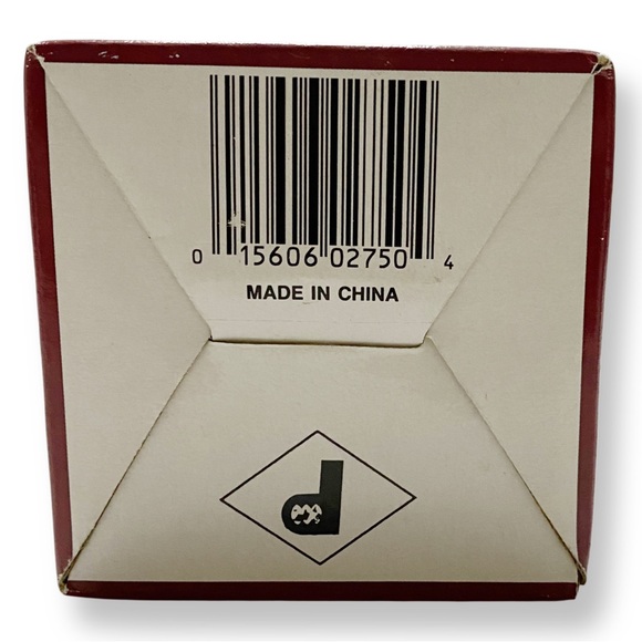 Lincolnshire, Holiday Series, Vintage 70s Tea Light Santa Claus 2" Candles, Mint - Picture 4 of 4